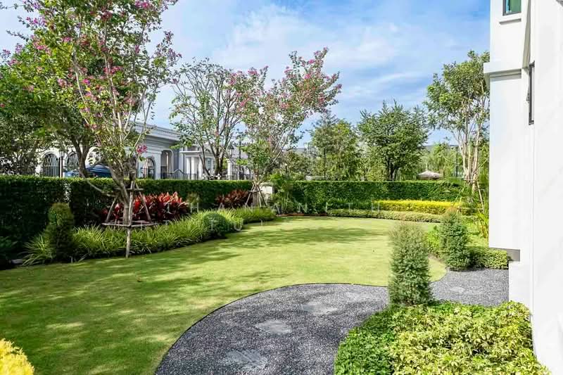 Narinsiri Krungthep Kreetha, Bangkok, Saphan Sung, Bangkok, 5 Bedrooms, 530 sqm, Single Detached House For Sale, by Thananith Ittitulyapong, 500455235 - DDproperty.com