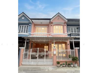 ขาย - Busarin Ramintra : บุศรินทร์ รามอินทรา, กรุงเทพ