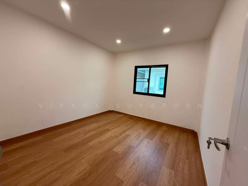 Baan Lumpini Suanluang Rama 9 Phase 2, Bangkok, Chaloem Phrakiat Rama 9 Road, Prawet, Bangkok, 3 Bedrooms, 144 sqm, Single Detached House For Sale, by Vipada Supaporn, 500455326 - DDproperty.com