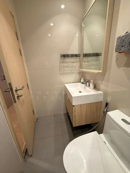 Maru Ekkamai 2, Bangkok, 70-5 Sukhumvit 63 Road, Phra Kanong Nua, Watthana, Bangkok, 2 Bedrooms, 59 sqm, Condo For Rent, by Thananith Ittitulyapong, 500455335 - DDproperty.com