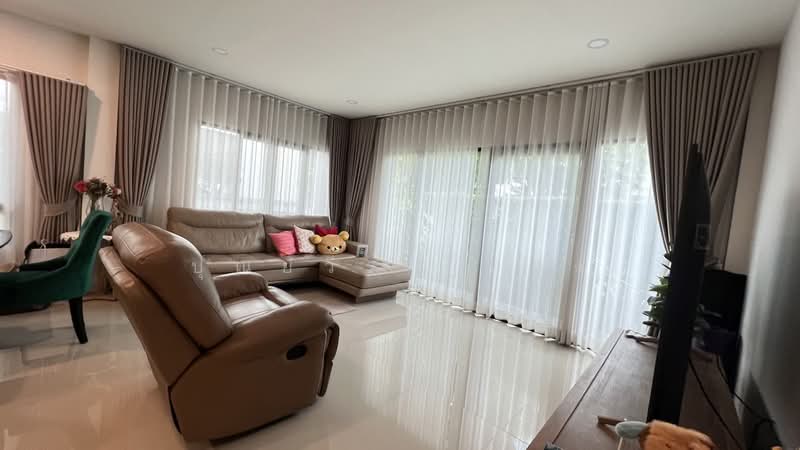 Centro Onnut-Suvarnabhumi, Samut Prakan, Soi Gingkaew 37, Rachathewa, Bang Plee, Samut Prakan, 4 Bedrooms, 255 sqm, Single Detached House For Sale, by Poonyawee Puthong, 500455343 - Centro อ่อนนุช สุวรรณภูมิ 57.7 ตรว. ถูก - DDproperty.com