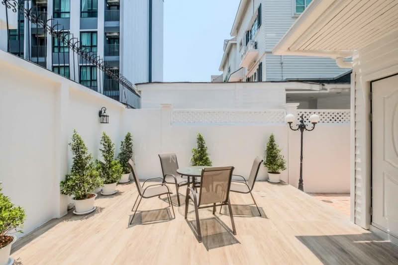 แฟนตาเซีย วิลล่า 2 : Fantasia Villa 2, สมุทรปราการ, สุขุมวิท 107, สำโรงเหนือ, เมืองสมุทรปราการ, สมุทรปราการ, 300 ตร.ม., บ้านเดี่ยว ให้เช่า, โดย THANYALAK IQI INTERNATIONAL, 500455359 - DDproperty.com