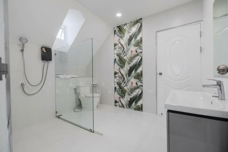 Fantasia Villa 2, Samut Prakan, Sukhumvit 107, Samrong Nua, Muang Samut Prakarn, Samut Prakan, 4 Bedrooms, 300 sqm, Single Detached House For Rent, by THANYALAK IQI INTERNATIONAL, 500455359 - DDproperty.com