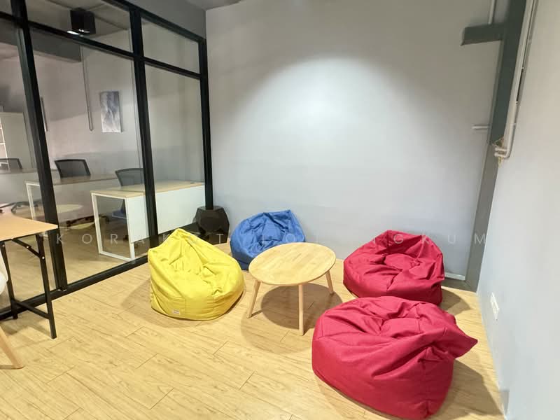อาคาร My Space @Silom สาทร-สีลม อาคารมีทั้งหมด 5 ชั้น (ว่างให้เช่า ชั้น 3,4), กรุงเทพ, สีลม, บางรัก, กรุงเทพ, 76 ตร.ม., สำนักงาน ให้เช่า, โดย Korakot Lotongkum, 500455363 - DDproperty.com