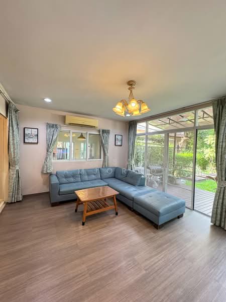Perfect Place Ramkhamhaeng 164, Bangkok, Soi Ramkhamhaeng 164, Saphan Sung, Bangkok, 4 Bedrooms, 400 sqm, Single Detached House For Rent, by Napatsawan Tamjorhor, 500455411 - DDproperty.com