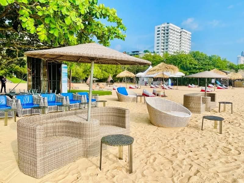 Grand Florida Beachfront, Chon Buri (Pattaya), Soi NaJomtien 14, Na Chom Thian, Sattahip, Chon Buri (Pattaya), 1 Bedroom, 36 sqm, Condo For Rent, by Chalisa Kitilimtrakul, 500455450 - DDproperty.com