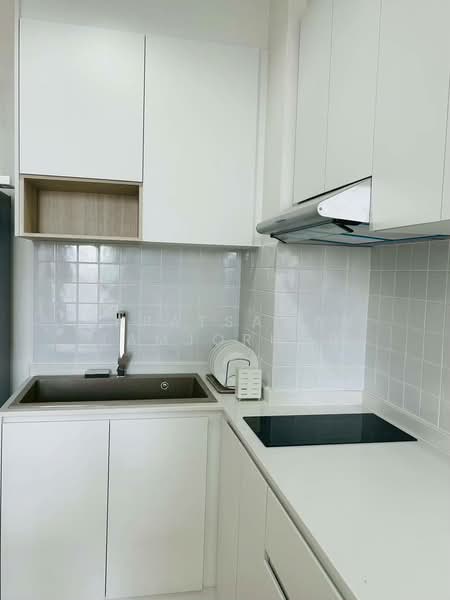 Sathorn House, Bangkok, Sathorn, Silom, Bang Rak, Bangkok, 2 Bedrooms, 54 sqm, Condo For Rent, by Napatsawan Tamjorhor, 500455482 - DDproperty.com
