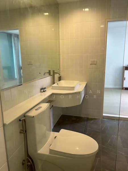 Sathorn House, Bangkok, Sathorn, Silom, Bang Rak, Bangkok, 2 Bedrooms, 54 sqm, Condo For Rent, by Napatsawan Tamjorhor, 500455482 - DDproperty.com