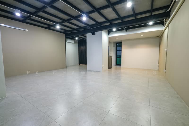 Siam Condominium, Bangkok, Rama 9, Huai Khwang, Bangkok, 2 Bedrooms, 120 sqm, Condo For Rent, by Ratchawan Huang, 500455488 - DDproperty.com