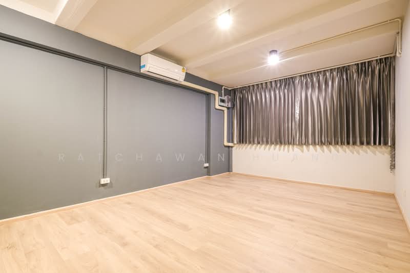 Siam Condominium : สยาม คอนโดมิเนียม, กรุงเทพ, พระราม 9, ห้วยขวาง, กรุงเทพ, 120 ตร.ม., คอนโด ให้เช่า, โดย Ratchawan Huang, 500455488 - DDproperty.com