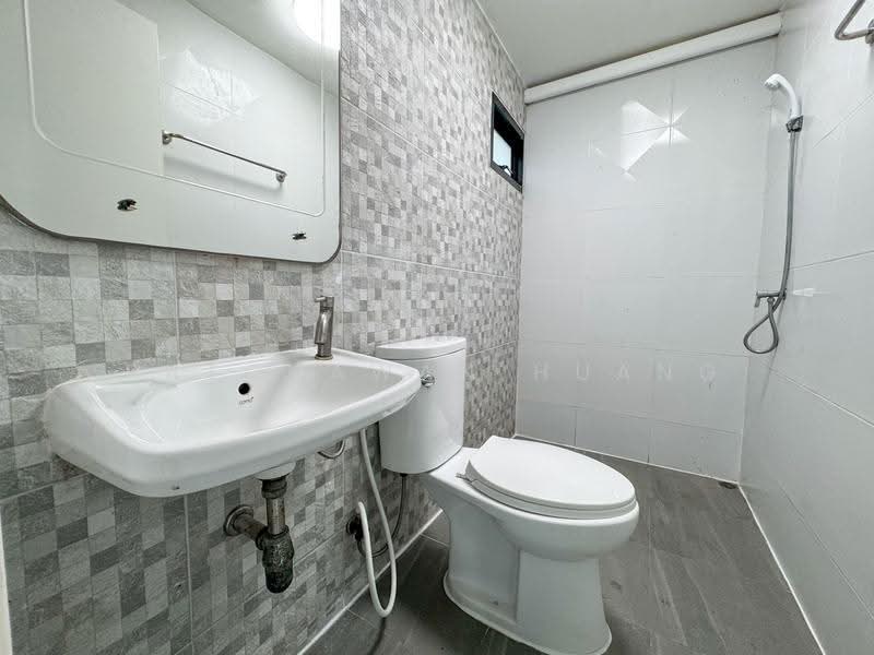 Siam Condominium, Bangkok, Rama 9, Huai Khwang, Bangkok, 2 Bedrooms, 120 sqm, Condo For Rent, by Ratchawan Huang, 500455488 - DDproperty.com
