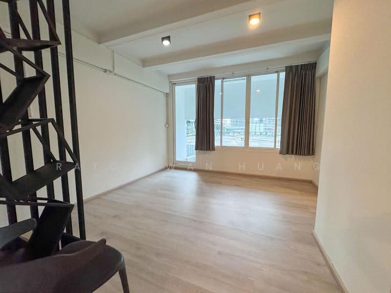 Siam Condominium, Bangkok, Rama 9, Huai Khwang, Bangkok, 2 Bedrooms, 120 sqm, Condo For Rent, by Ratchawan Huang, 500455488 - DDproperty.com