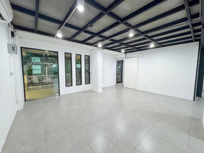 Siam Condominium, Bangkok, Rama 9, Huai Khwang, Bangkok, 2 Bedrooms, 120 sqm, Condo For Rent, by Ratchawan Huang, 500455488 - DDproperty.com