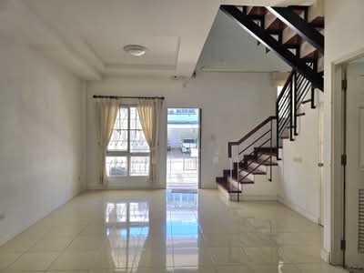 ขาย - Baan Patra Krungthep Kreetha : บ้านภัทรา กรุงเทพกรีฑา, กรุงเทพ