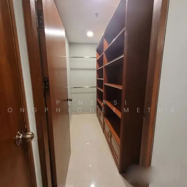 Baan Phrom Phong, Bangkok, Soi Sukhumvit 39, Khlong Tan Nua, Watthana, Bangkok, 2 Bedrooms, 105 sqm, Condo For Rent, by Pensasi Ongphichetmetha, 500455518 - DDproperty.com