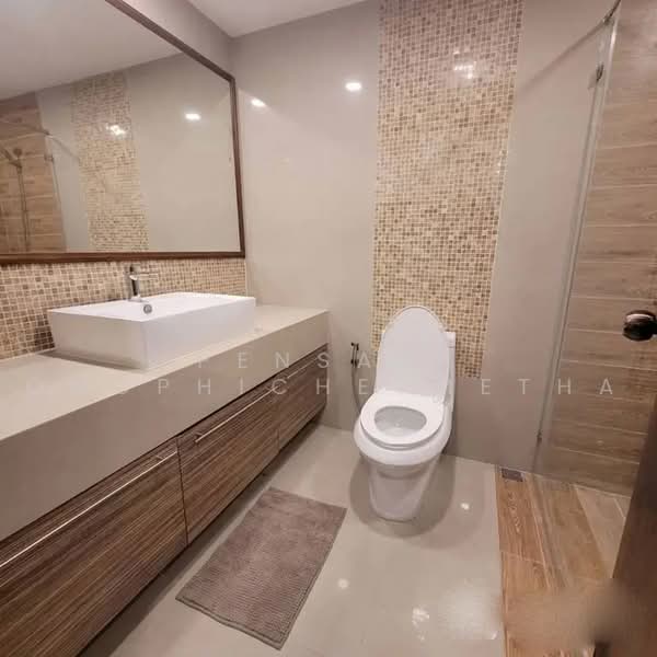 Baan Phrom Phong, Bangkok, Soi Sukhumvit 39, Khlong Tan Nua, Watthana, Bangkok, 2 Bedrooms, 105 sqm, Condo For Rent, by Pensasi Ongphichetmetha, 500455518 - DDproperty.com