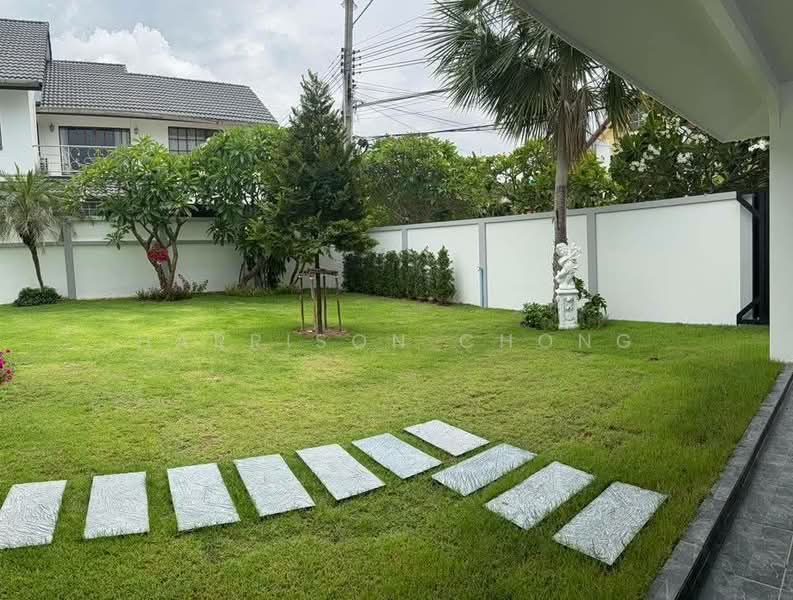 EDGE Central Pattaya, Chon Buri (Pattaya), Pattaya Sai Song, Bang Lamung, Bang Lamung (Pattaya), Chon Buri (Pattaya), 4 Bedrooms, 360 sqm, Condo For Sale, by Harrison Chong, 500455544 - DDproperty.com