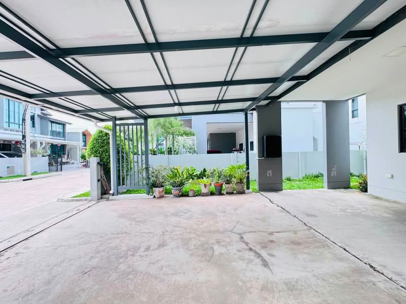 Saransiri Ramkhamhaeng, Bangkok, Khlong Song Ton Nun, Lat Krabang, Bangkok, 4 Bedrooms, 158 sqm, Single Detached House For Sale, by ดวงจงกล ชุ่มสวัสดิ์, 500455548 - DDproperty.com