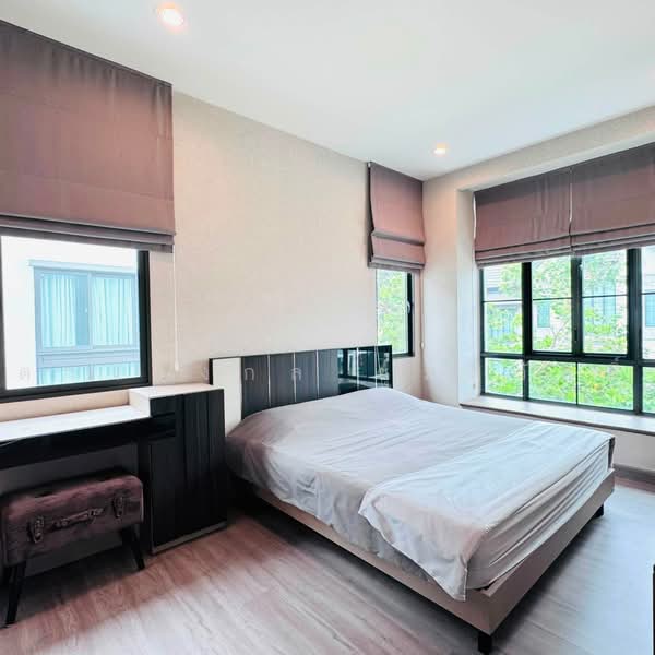 Saransiri Ramkhamhaeng, Bangkok, Khlong Song Ton Nun, Lat Krabang, Bangkok, 4 Bedrooms, 158 sqm, Single Detached House For Sale, by ดวงจงกล ชุ่มสวัสดิ์, 500455548 - DDproperty.com