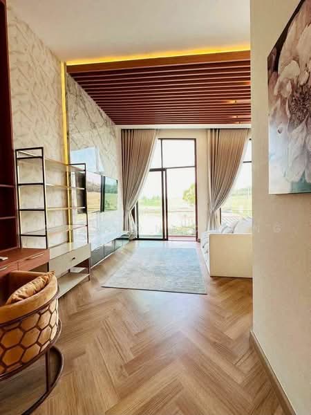 undefined, Chon Buri (Pattaya), Poong, Bang Lamung (Pattaya), Chon Buri (Pattaya), 5 Bedrooms, 300 sqm, Villa For Sale, by Harrison Chong, 500455559 - DDproperty.com