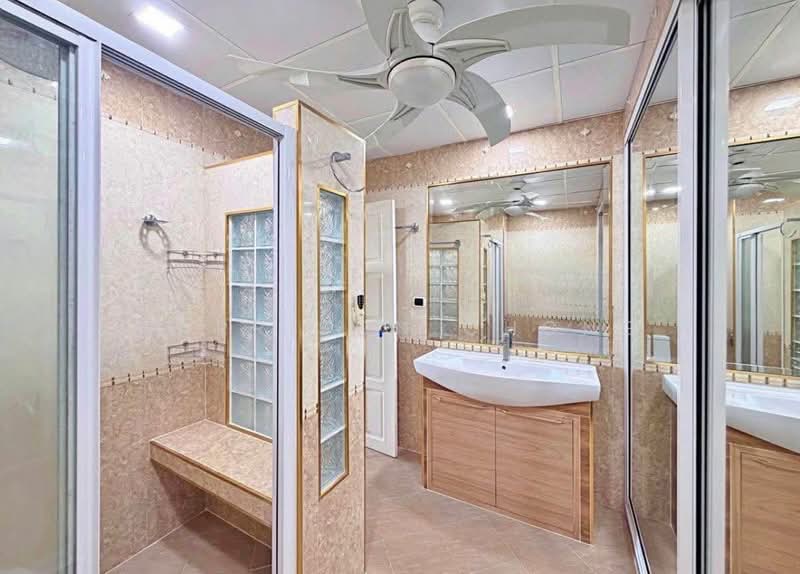 View Talay 5, Chon Buri (Pattaya), Nong Pru, Bang Lamung (Pattaya), Chon Buri (Pattaya), 2 Bedrooms, 148 sqm, Condo For Sale, by Harrison Chong, 500455561 - DDproperty.com