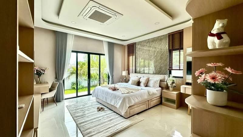 4-BR House, Chon Buri (Pattaya), Huai Yai, Bang Lamung (Pattaya), Chon Buri (Pattaya), 4 Bedrooms, 350 sqm, Single Detached House For Sale, by Harrison Chong, 500455590 - DDproperty.com