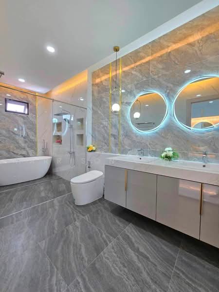 4-BR House, Chon Buri (Pattaya), Huai Yai, Bang Lamung (Pattaya), Chon Buri (Pattaya), 4 Bedrooms, 243 sqm, Single Detached House For Sale, by Harrison Chong, 500455596 - DDproperty.com