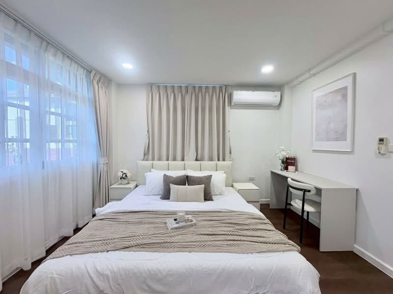 รชดานเวศน, กรุงเทพ, รัชดาภิเษก, สามเสนนอก, ห้วยขวาง, กรุงเทพ, 21 ตร.ม., บ้านเดี่ยว ให้เช่า, โดย Connex Property, 500455600 - DDproperty.com