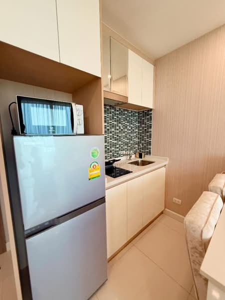 Del Mare Bangsaray Beachfront : เดลมาเล่ย์ บางเสร่ บีชฟรอนท์, ชลบุรี, นาจอมเทียน 56, บางเสร่, สัตหีบ, ชลบุรี, 40 ตร.ม., คอนโด ขาย, โดย สิริกัญญา, 500455617 - DDproperty.com