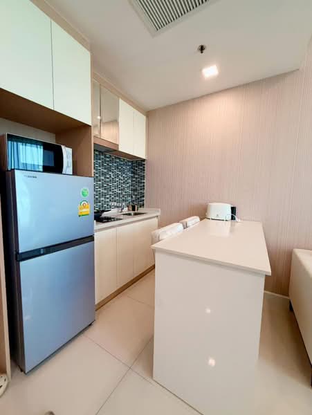 Del Mare Bangsaray Beachfront : เดลมาเล่ย์ บางเสร่ บีชฟรอนท์, ชลบุรี, นาจอมเทียน 56, บางเสร่, สัตหีบ, ชลบุรี, 40 ตร.ม., คอนโด ขาย, โดย สิริกัญญา, 500455617 - DDproperty.com