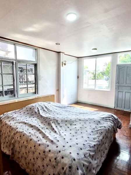 Yu Charoen Pattana, Bangkok, ลาดพร้าว, Jom Phon, Chatuchak, Bangkok, 4 Bedrooms, 220 sqm, Townhouse For Sale, by Connex Property, 500455620 - DDproperty.com