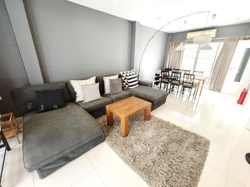 ลุมพินี ทาวน์ เรสซิเดนซ์ ลาดพร้าว สเตชั่น : Lumpini Town Residence Ladprao Station, กรุงเทพ, จอมพล, จตุจักร, กรุงเทพ, 200 ตร.ม., ทาวน์เฮ้าส์ ให้เช่า, โดย นัฐพงค์ มณีอัครเนตร, 500455642 - DDproperty.com