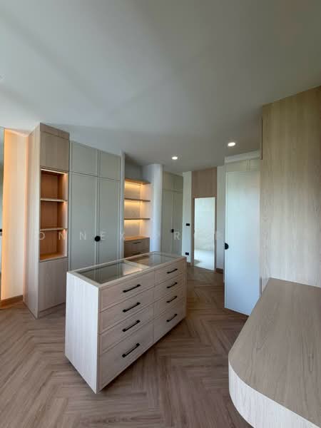Newly renovated detached house in the heart of Chokchai 4, Bangkok, , Lat Phrao, Bangkok, 4 Bedrooms, 290 sqm, Single Detached House For Sale, by Connex Property, 500455643 - DDproperty.com