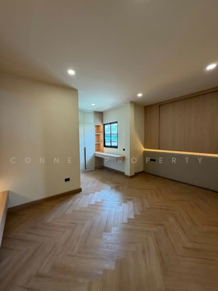 Newly renovated detached house in the heart of Chokchai 4, Bangkok, , Lat Phrao, Bangkok, 4 Bedrooms, 290 sqm, Single Detached House For Sale, by Connex Property, 500455643 - DDproperty.com