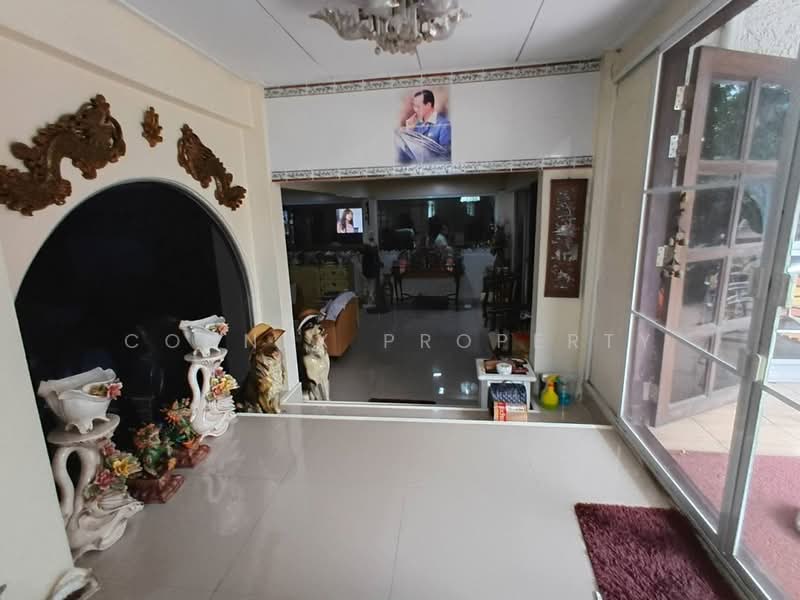 House Rama 9 Soi 57/2, behind Samitivej Hospital, Bangkok, , Suan Luang, Bangkok, 3 Bedrooms, 300 sqm, Single Detached House For Sale, by Connex Property, 500455649 - DDproperty.com