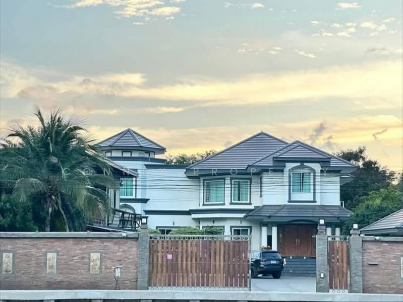 Exclusive Luxury Residence | Spacious 2-Storey Detached House with a Private, Pathum Thani, , Khlong Song, Khlong Luang, Pathum Thani, 4 Bedrooms, 500 sqm, Single Detached House For Sale, by Connex Property, 500455653 - DDproperty.com