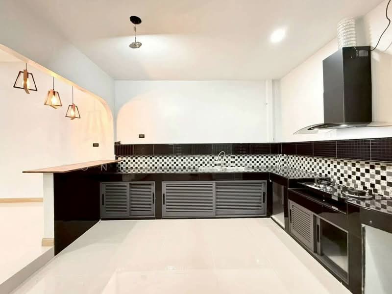 Chok Thip Villa, Phuket, , Chalong, Muang Phuket, Phuket, 2 Bedrooms, 60 sqm, Townhouse For Sale, by Connex Property, 500455660 - DDproperty.com