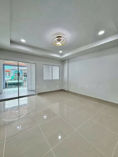 ไม่พบโครงการ, Bangkok, สุทธิสารวินิจฉัย, Samsen Nok, Huai Khwang, Bangkok, 7 Bedrooms, 170 sqm, Single Detached House For Sale, by Connex Property, 500455670 - DDproperty.com
