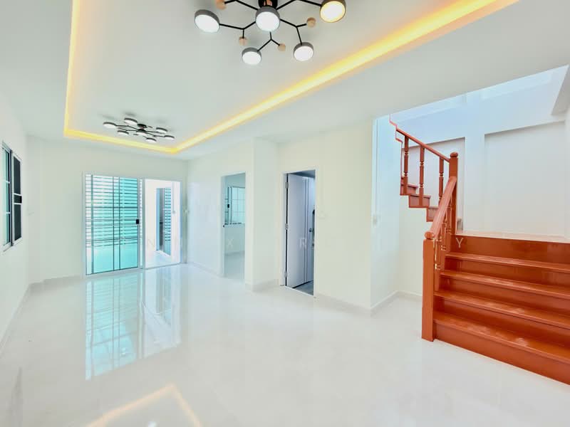 Baan Piya Land, Pathum Thani, ลำลูกกา, Khu Khot, Lam Luk Ka, Pathum Thani, 3 Bedrooms, 21 sqm, Townhouse For Sale, by Connex Property, 500455679 - DDproperty.com