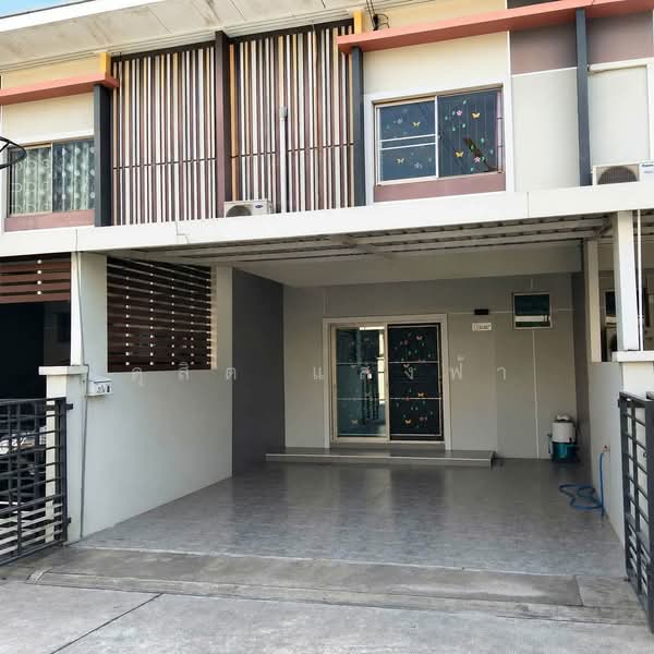 ให้เช่าทาวน์โฮมใหม่ ม.ไลฟ์ซิตี้ บ่อวิน ศรีราชา, Chon Buri (Pattaya), Bo Win, Si Racha, Chon Buri (Pattaya), 3 Bedrooms, 80 sqm, Townhouse For Rent, by Dusit Saengfa, 500455701 - DDproperty.com