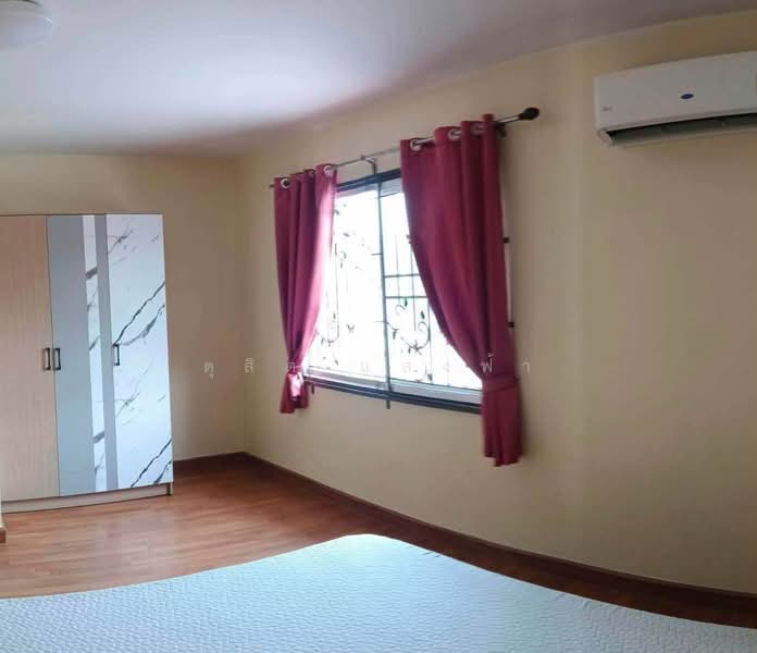 ให้เช่าทาวน์โฮมใหม่ ม.ไลฟ์ซิตี้ บ่อวิน ศรีราชา, Chon Buri (Pattaya), Bo Win, Si Racha, Chon Buri (Pattaya), 3 Bedrooms, 80 sqm, Townhouse For Rent, by Dusit Saengfa, 500455701 - DDproperty.com
