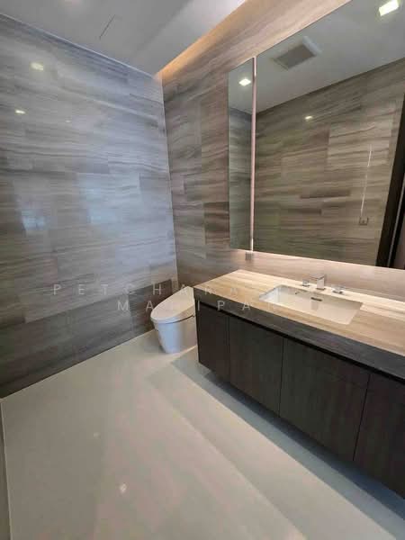 Q1 Sukhumvit, Bangkok, 1 Sukhumvit Road, Khlong Toei, Bangkok, 2 Bedrooms, 108 sqm, Condo For Rent, by Petcharaporn Mahipan, 500455704 - DDproperty.com