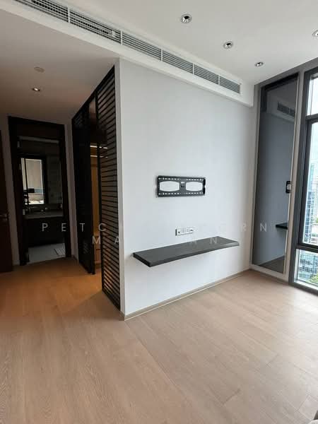Q1 Sukhumvit, Bangkok, 1 Sukhumvit Road, Khlong Toei, Bangkok, 2 Bedrooms, 113 sqm, Condo For Rent, by Petcharaporn Mahipan, 500455705 - DDproperty.com