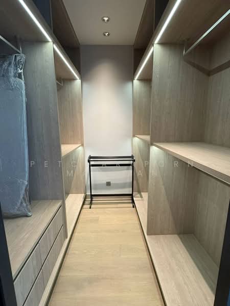 Q1 Sukhumvit, Bangkok, 1 Sukhumvit Road, Khlong Toei, Bangkok, 2 Bedrooms, 113 sqm, Condo For Rent, by Petcharaporn Mahipan, 500455705 - DDproperty.com