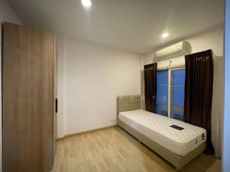 Baan Klang Muang S-Sense Rama 9-Ladprao, Bangkok, Soi Ladprao 84, Ladprao Road, Wang Thonglang, Bangkok, 4 Bedrooms, 180 sqm, Townhouse For Rent, by Khun Aranya, 500455728 - DDproperty.com