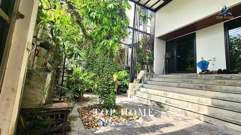 ขายด่วน ทาวน์โฮม 3 ชั้นขนาดใหญ่ ลาดพร้าว 101 ซอย 5, กรุงเทพ, คลองเจ้าคุณสิงห์, วังทองหลาง, กรุงเทพ, 650 ตร.ม., ทาวน์เฮ้าส์ ขาย, โดย คุณเเจง, 500455755 - DDproperty.com