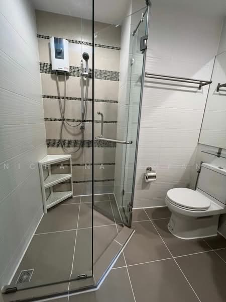 Centric Sathorn-St Louis, Bangkok, Sathorn Nua Road, Yan Nawa, Sathon, Bangkok, 1 Bedroom, 33 sqm, Condo For Sale, by Nicha Na Lampang, 500455769 - DDproperty.com