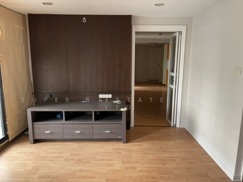 Lumpini Ville Phra Mae Maree-Sathorn, Bangkok, 46 Charoen Krung Road, Yan Nawa, Sathon, Bangkok, 2 Bedrooms, 105 sqm, Condo For Rent, by Super B Estate Co., Ltd, 500455801 - DDproperty.com