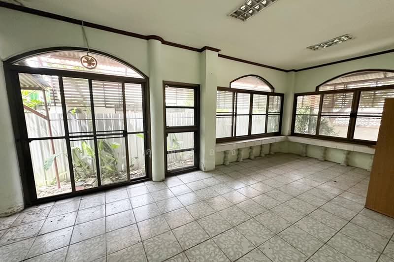 ซอยติวานนท์ 14, Nonthaburi, Talat Kwan, Muang Nonthaburi, Nonthaburi, 3 Bedrooms, 180 sqm, Single Detached House For Sale, by คุณไอซ์, 500455823 - DDproperty.com