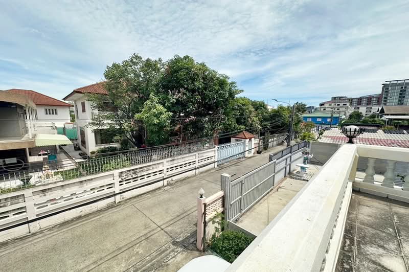 ซอยติวานนท์ 14, Nonthaburi, Talat Kwan, Muang Nonthaburi, Nonthaburi, 3 Bedrooms, 180 sqm, Single Detached House For Sale, by คุณไอซ์, 500455823 - DDproperty.com